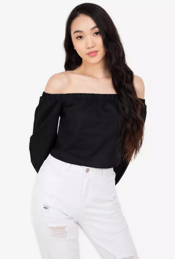 Atasan off-shoulder